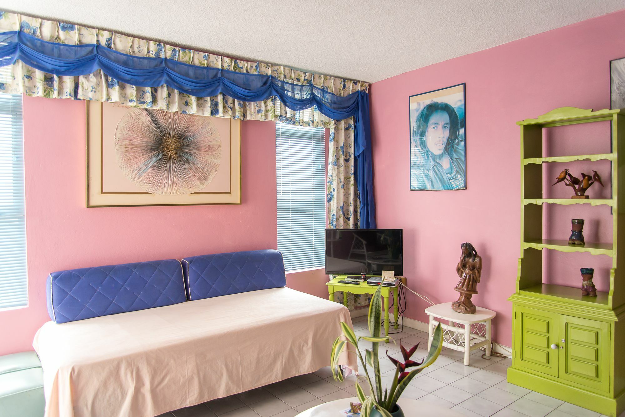 Montego Bay Club Apartments Extérieur photo